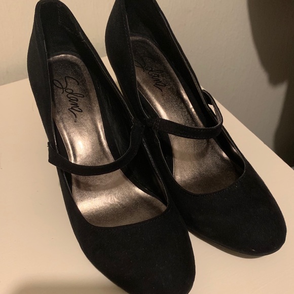 Vintage black high heels with strap - Picture 2 of 4